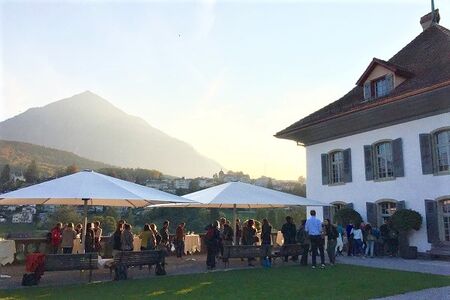 Schlossterrasse mit Seesicht in Spiez